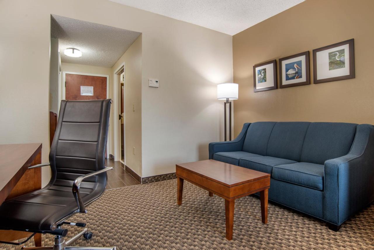 Comfort Suites Tallahassee Capitol - University Area Ngoại thất bức ảnh