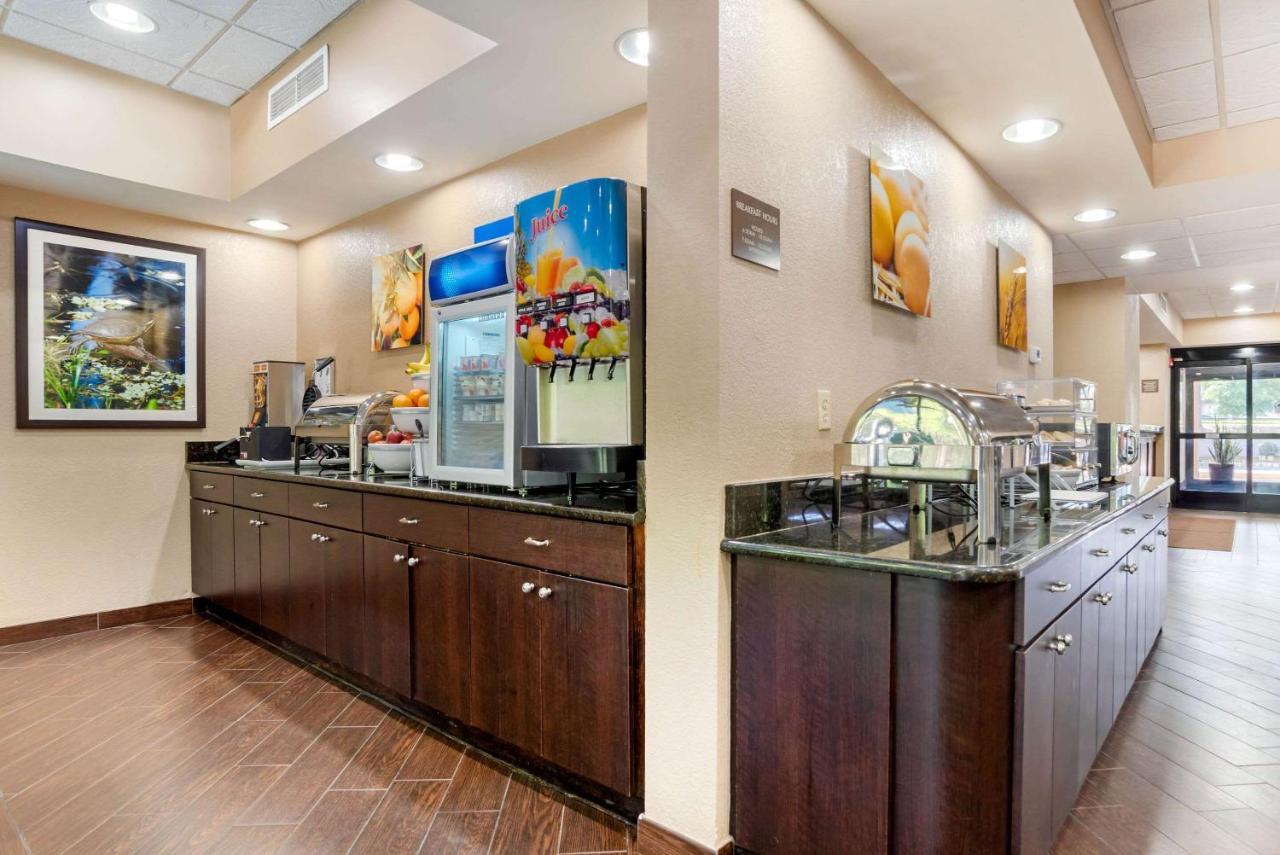 Comfort Suites Tallahassee Capitol - University Area Ngoại thất bức ảnh